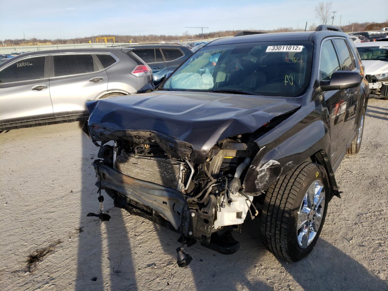 Photo 2 from auction – 2015 GMC TERRAIN SL with VIN 2GKFLSE3XF6137709