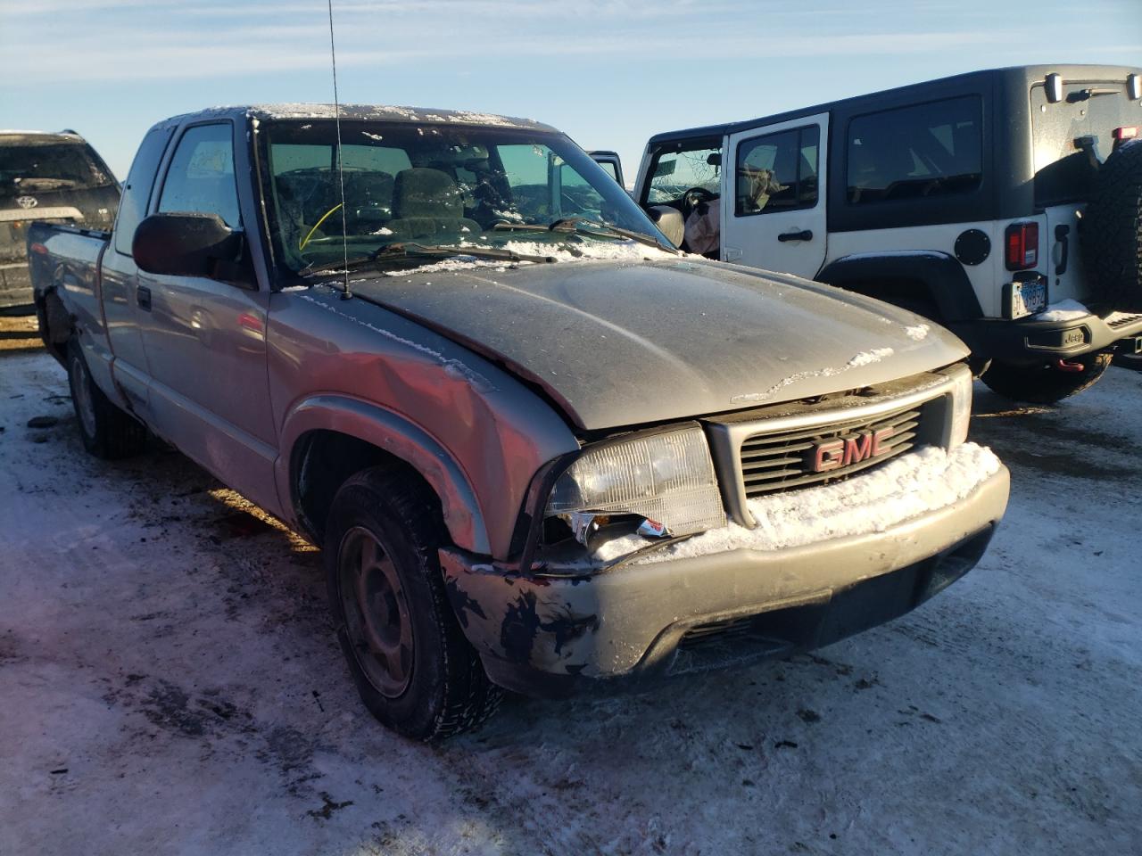 Foto 1 de la subasta – 2000 GMC SONOMA con VIN 1GTCS1949Y8140693