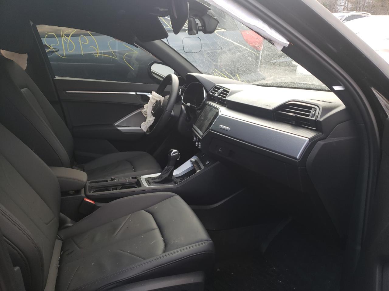 Photo 5 from auction – 2021 AUDI Q3 PREMIUM with VIN WA1EECF37M1141572