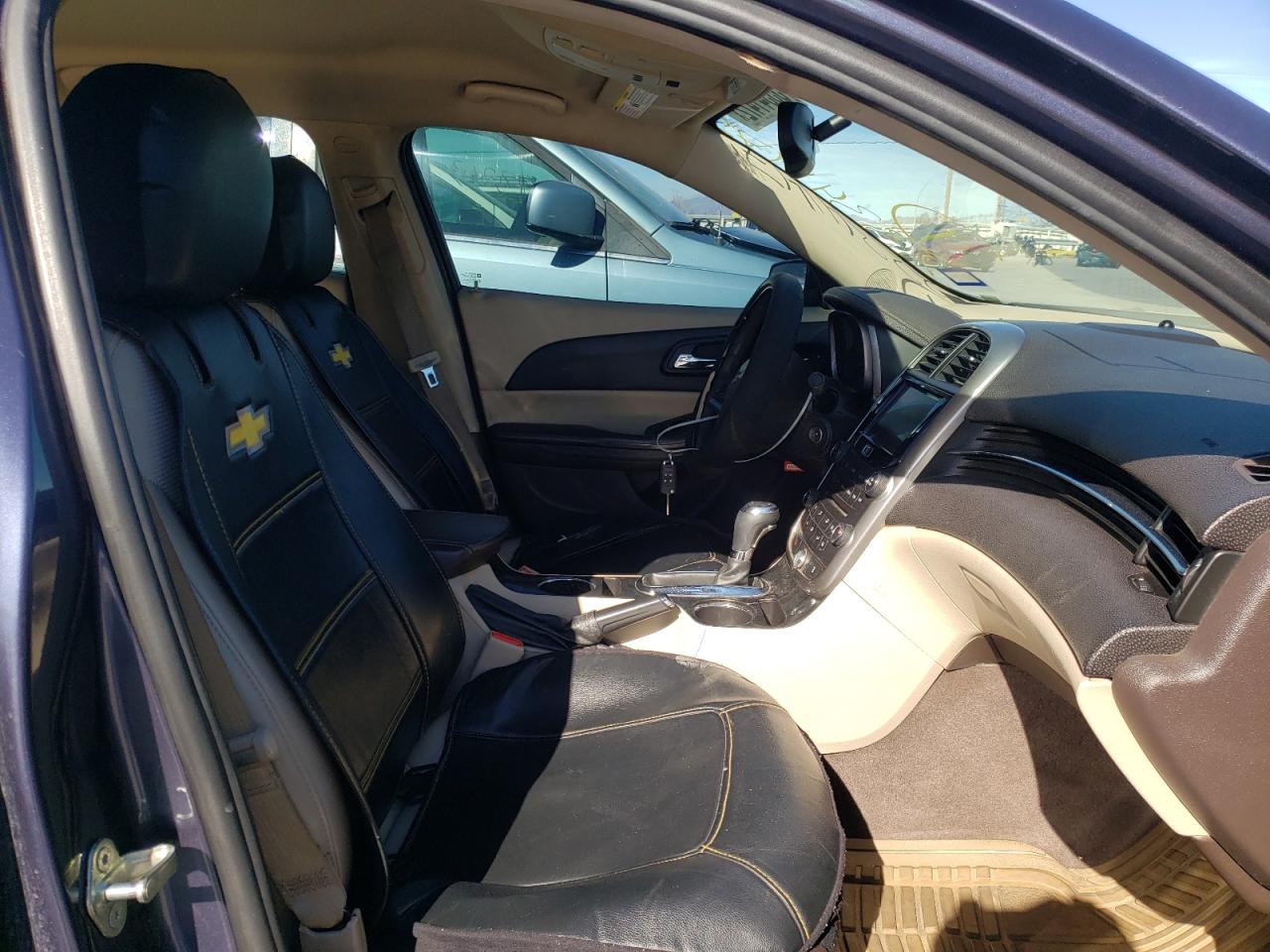 Photo 5 from auction – 2014 CHEVROLET MALIBU 1LT with VIN 1G11C5SL9EF237504