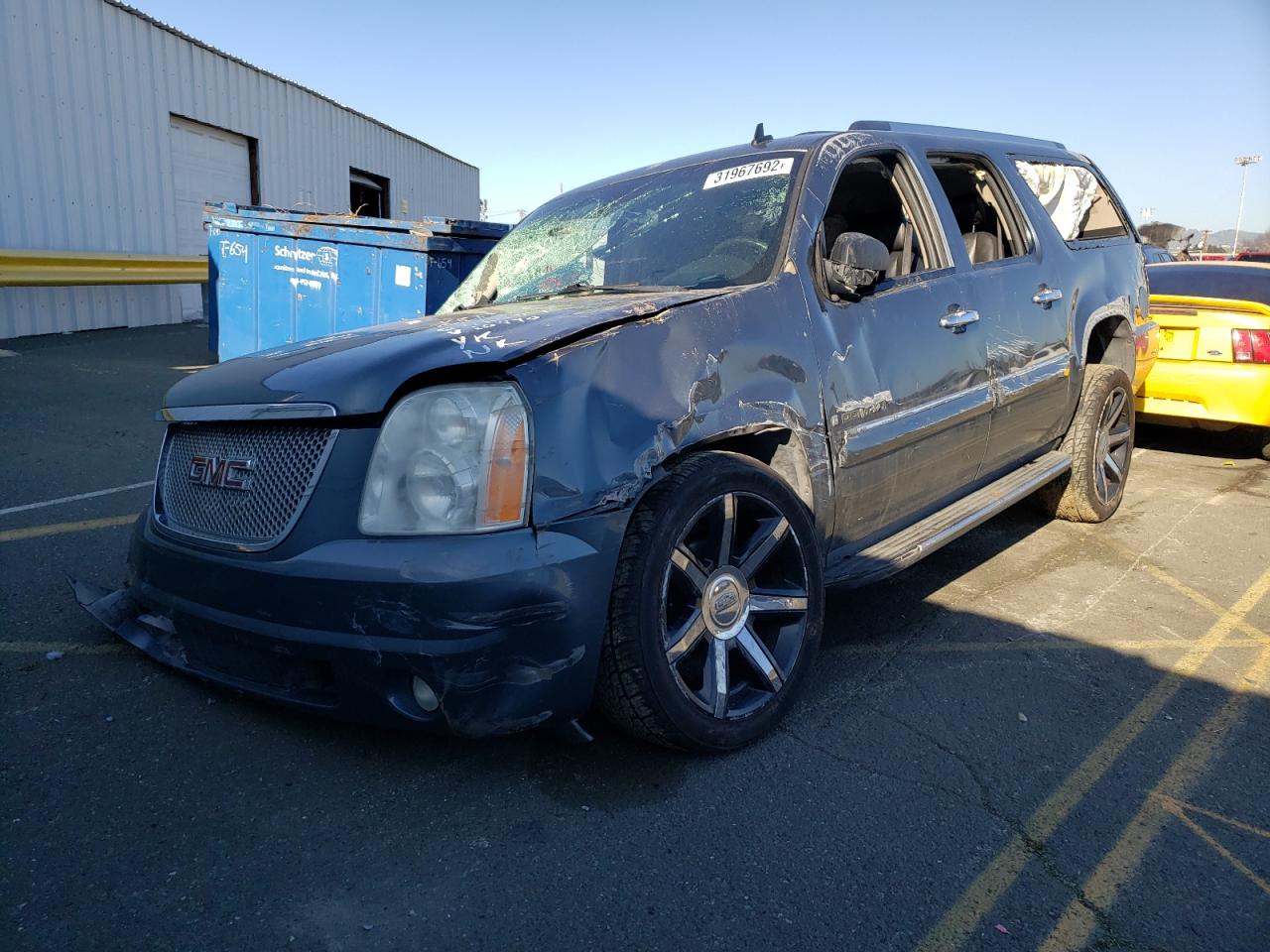 Photo 2 from auction – 2008 GMC YUKON XL D with VIN 1GKFK66888J210490
