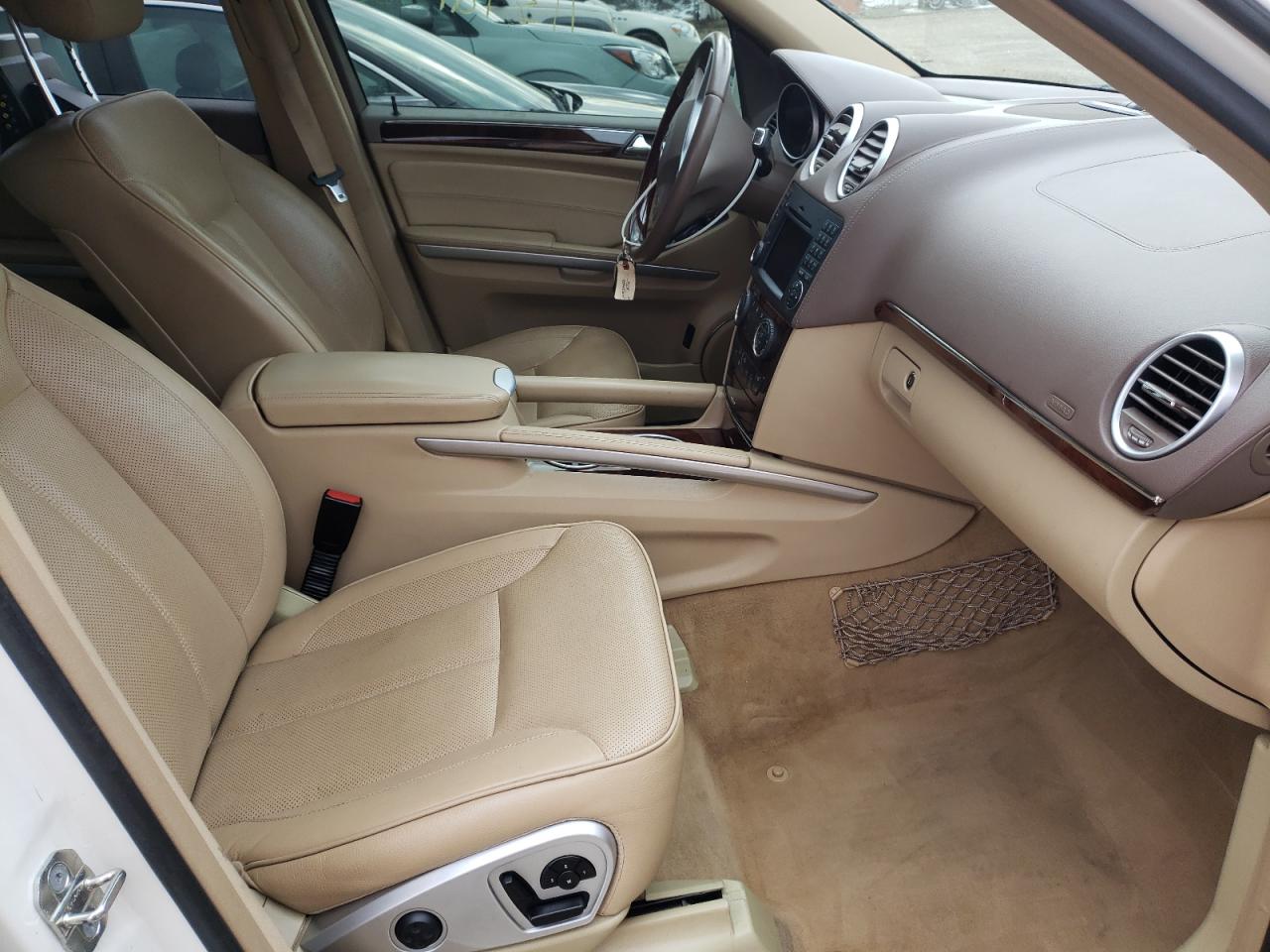 Photo 5 from auction – 2012 MERCEDES-BENZ GL 350 BLU with VIN 4JGBF2FEXCA770559