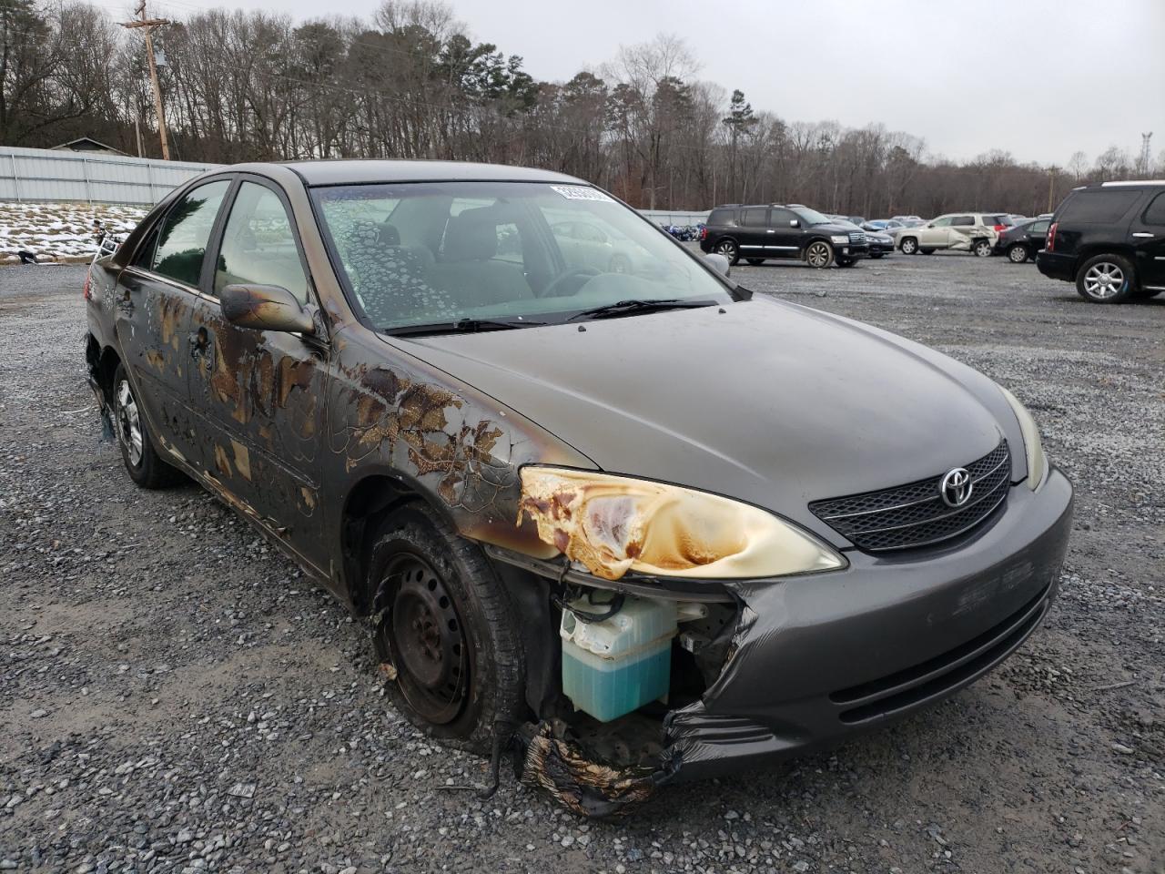 TOYOTA CAMRY LE 2003 with VIN 4T1BE32K33U681015 - Photo from auction