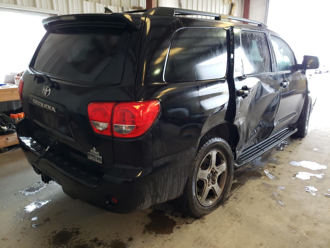 Photo 4 from auction – 2013 TOYOTA SEQUOIA SR with VIN 5TDZY5G17DS046326