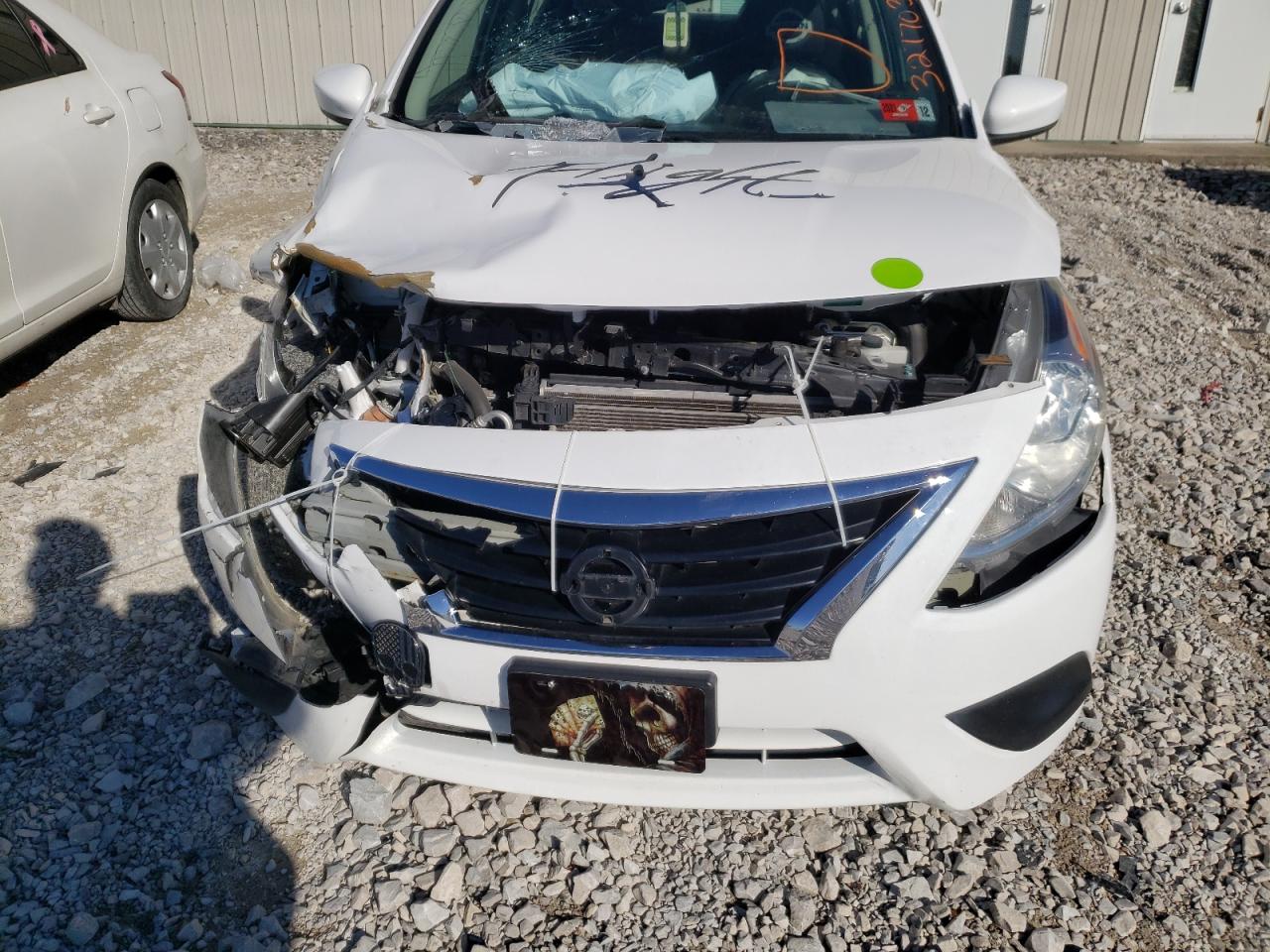 Photo 9 from auction – 2019 NISSAN VERSA S with VIN 3N1CN7AP4KL853027