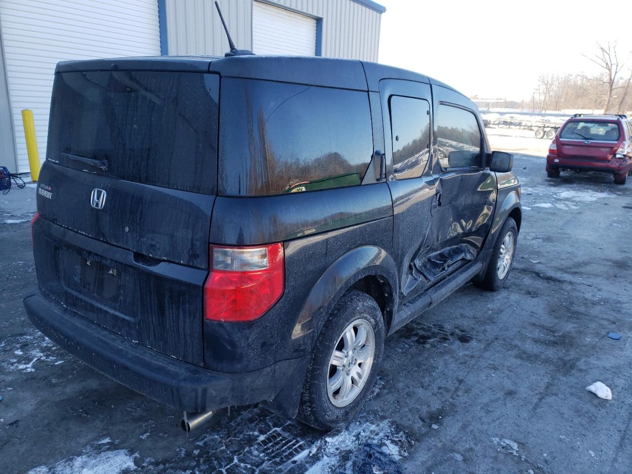 Photo 4 from auction – 2008 HONDA ELEMENT EX with VIN 5J6YH28768L013865