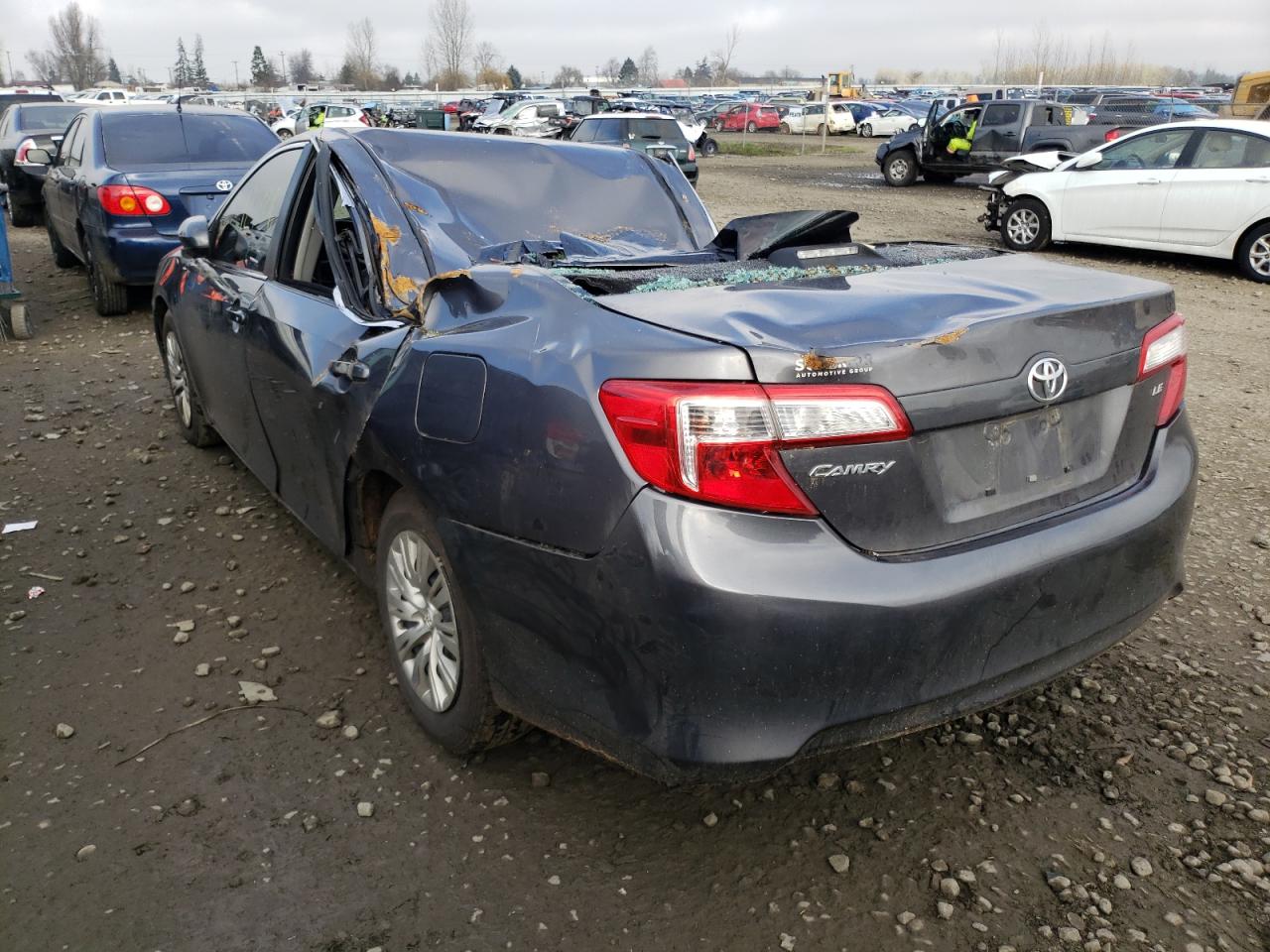 Photo 3 from auction – 2014 TOYOTA CAMRY L with VIN 4T4BF1FK4ER345247