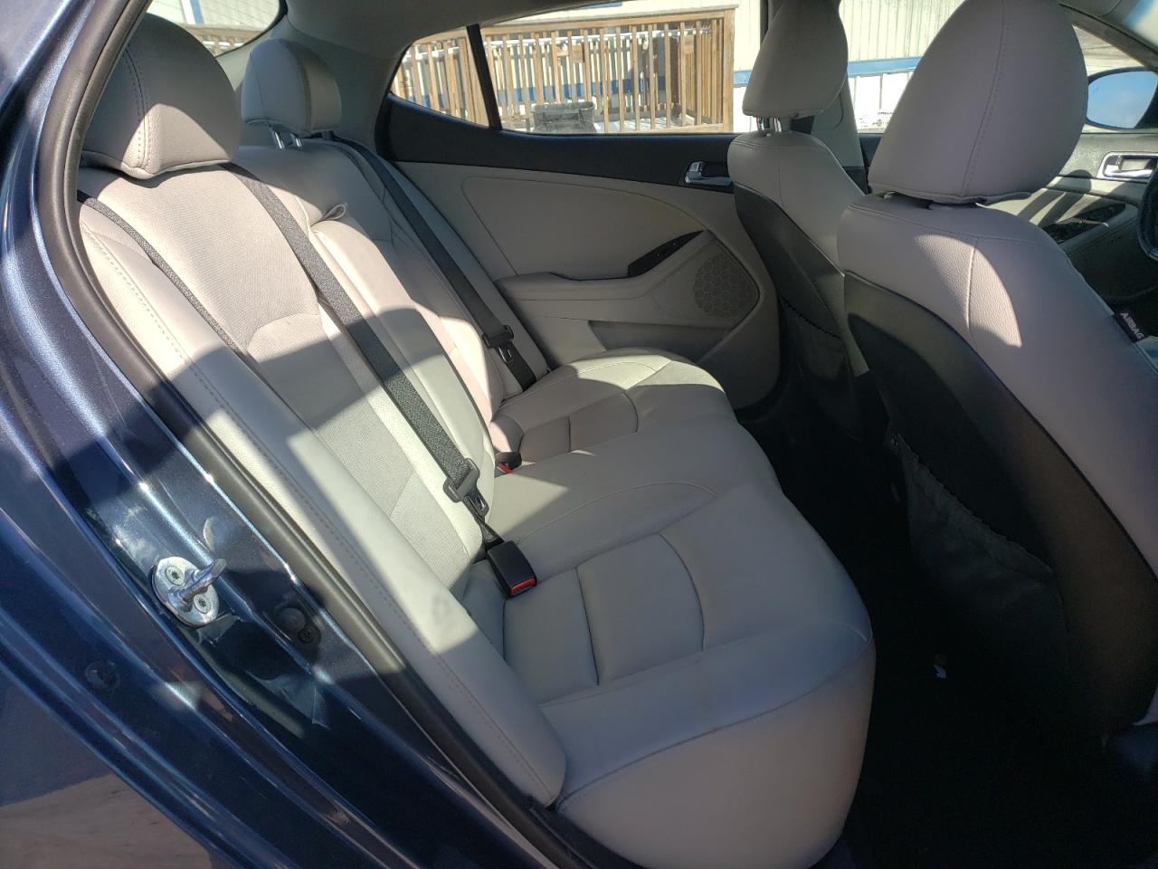 Photo 6 from auction – 2015 KIA OPTIMA EX with VIN 5XXGN4A78FG379470