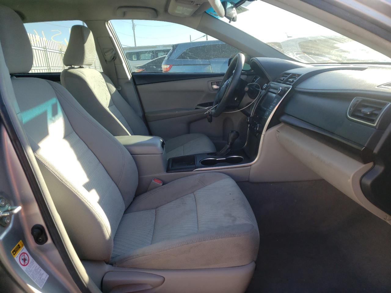 Photo 5 from auction – 2016 TOYOTA CAMRY LE with VIN 4T4BF1FK2GR559124