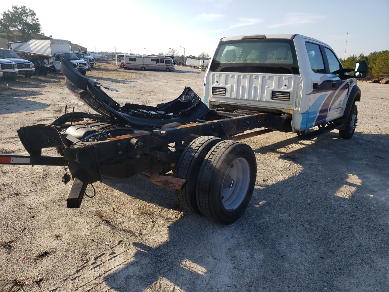 Photo 4 from auction – 2019 FORD F550 SUPER with VIN 1FD0W5HY3KEC44510