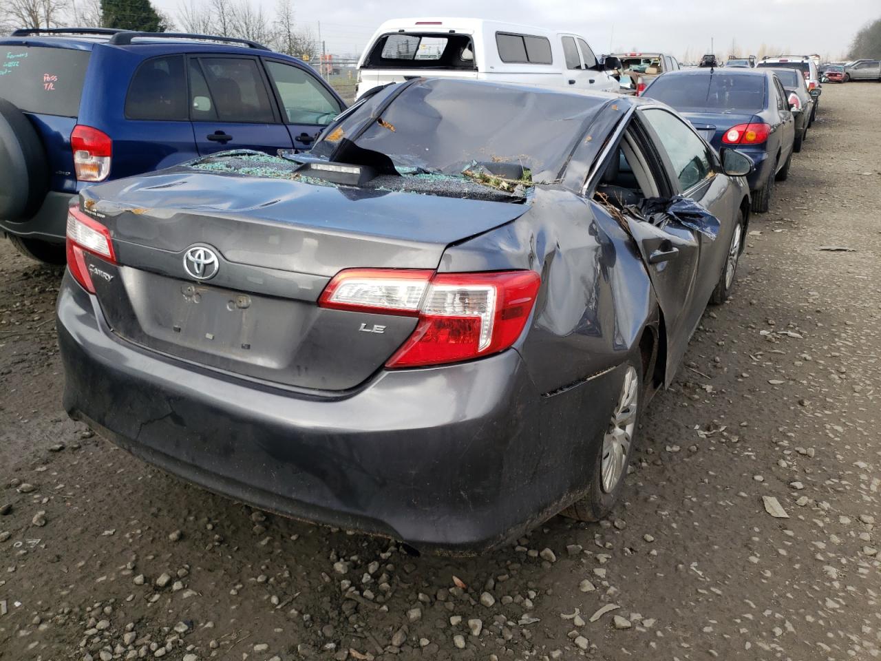 Photo 4 from auction – 2014 TOYOTA CAMRY L with VIN 4T4BF1FK4ER345247
