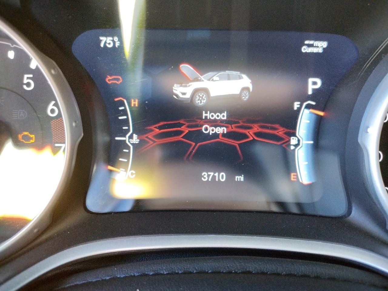 Photo 8 from auction – 2020 JEEP COMPASS LA with VIN 3C4NJCBB7LT121408