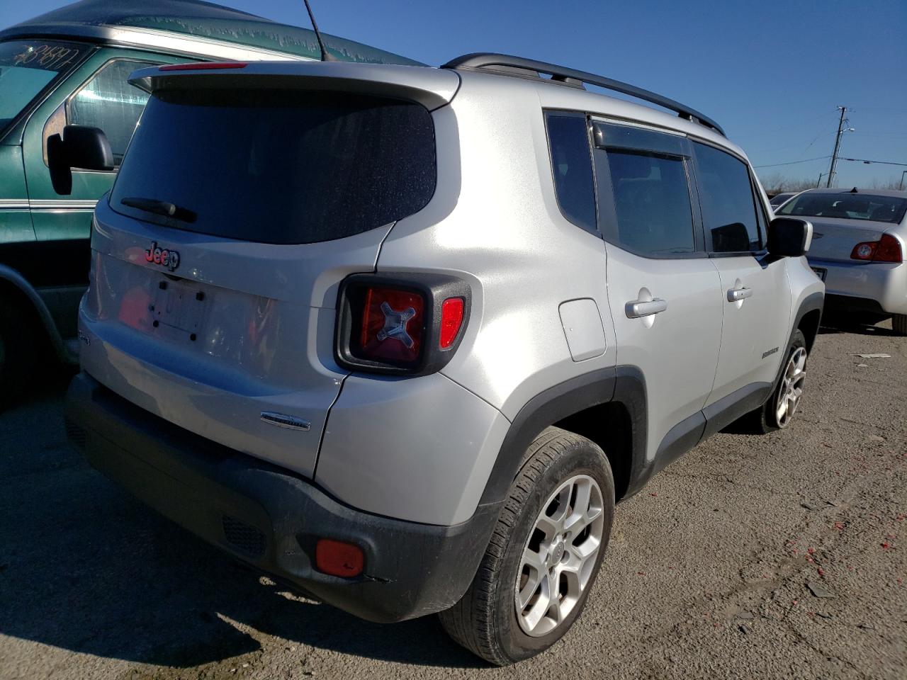 Photo 4 from auction – 2015 JEEP RENEGADE L with VIN ZACCJBBT0FPB67213
