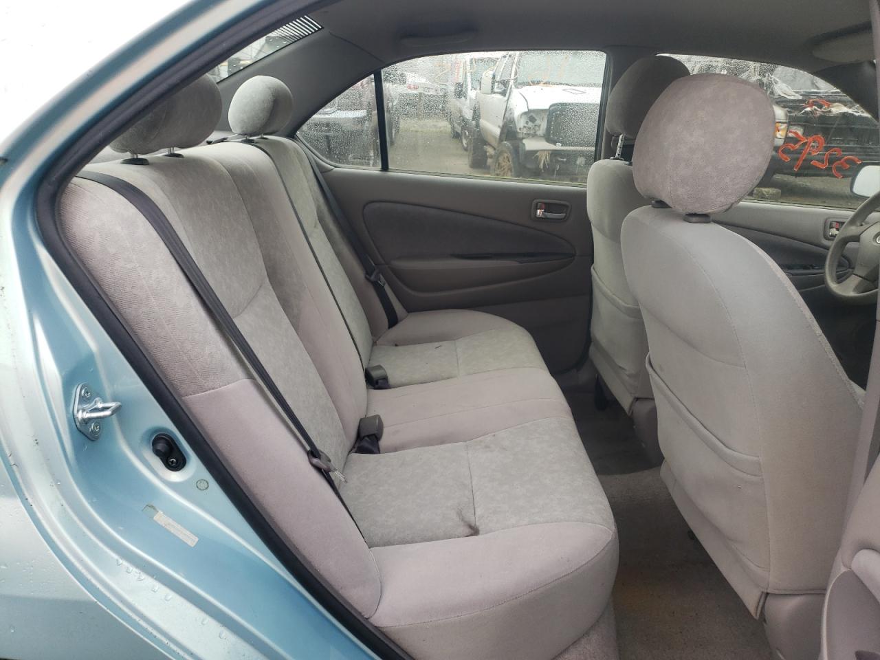 Photo 6 from auction – 2001 TOYOTA PRIUS with VIN JT2BK12U710030261