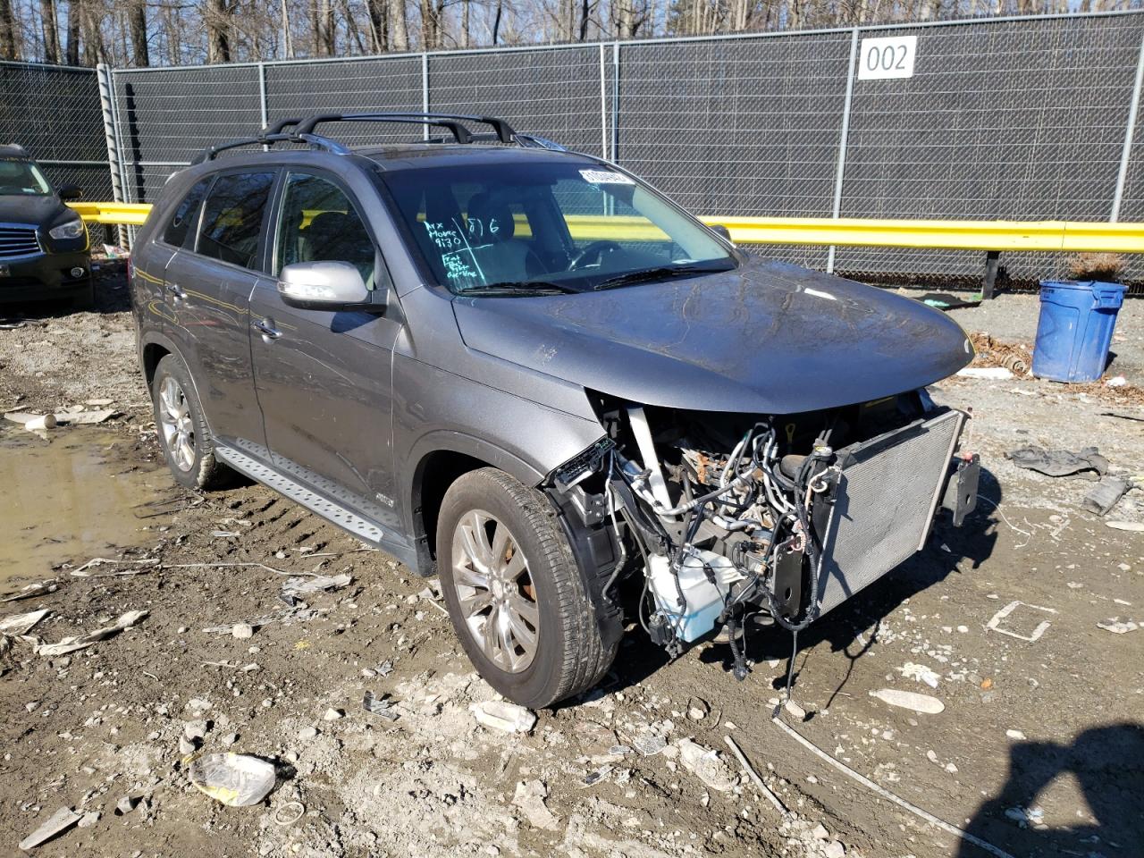 KIA SORENTO SX 2013 with VIN 5XYKWDA27DG326067 - Photo from auction