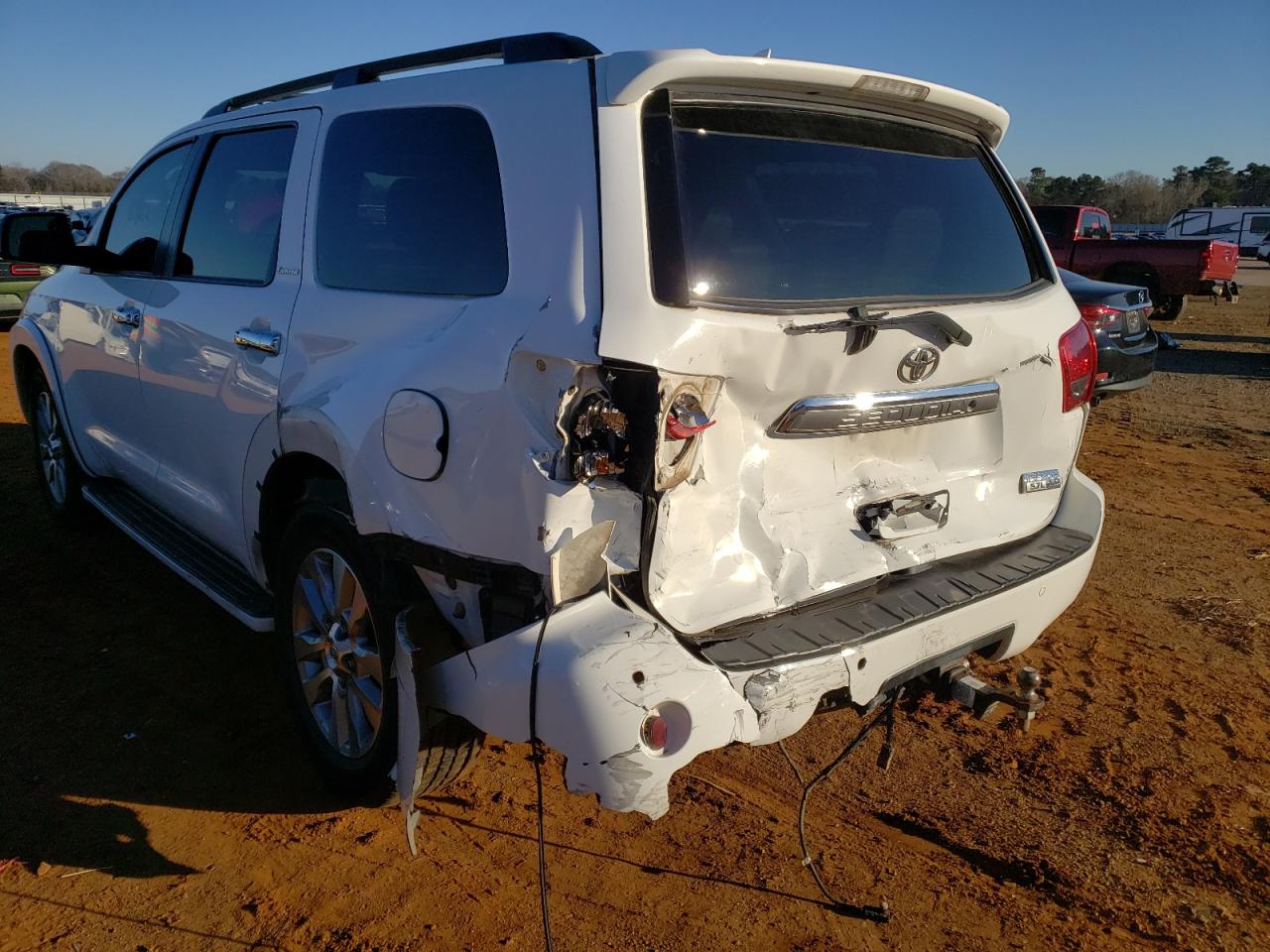 Photo 9 from auction – 2012 TOYOTA SEQUOIA LI with VIN 5TDKY5G16CS041814