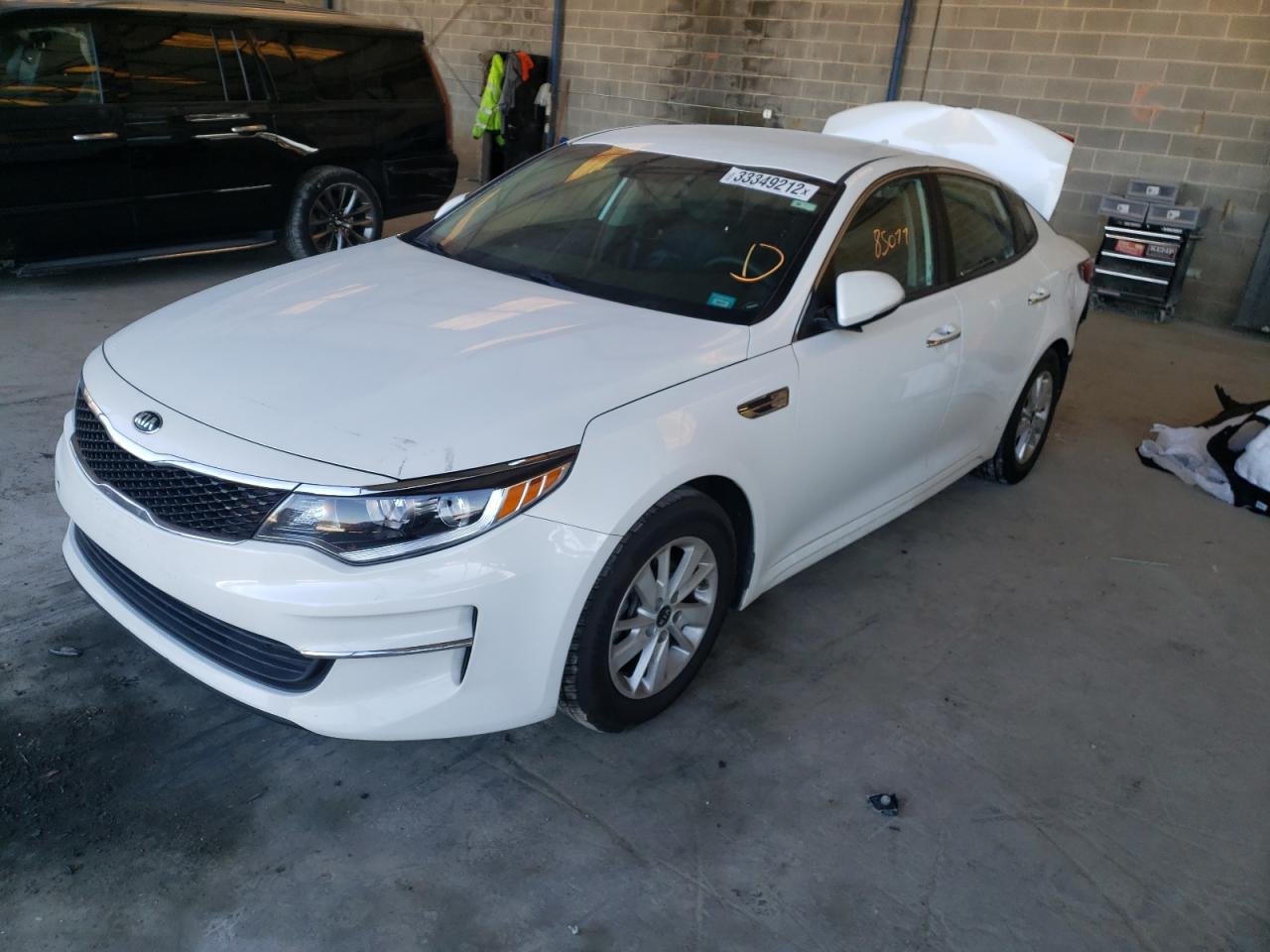 Photo 2 from auction – 2017 KIA OPTIMA LX with VIN KNAGT4L33H5146133