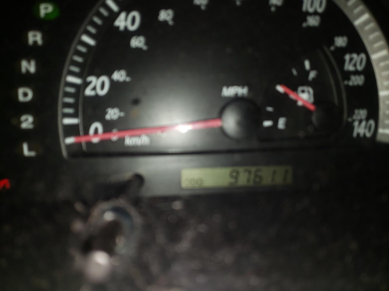 Photo 8 from auction – 2002 TOYOTA CAMRY LE with VIN 4T1BE32K82U564495