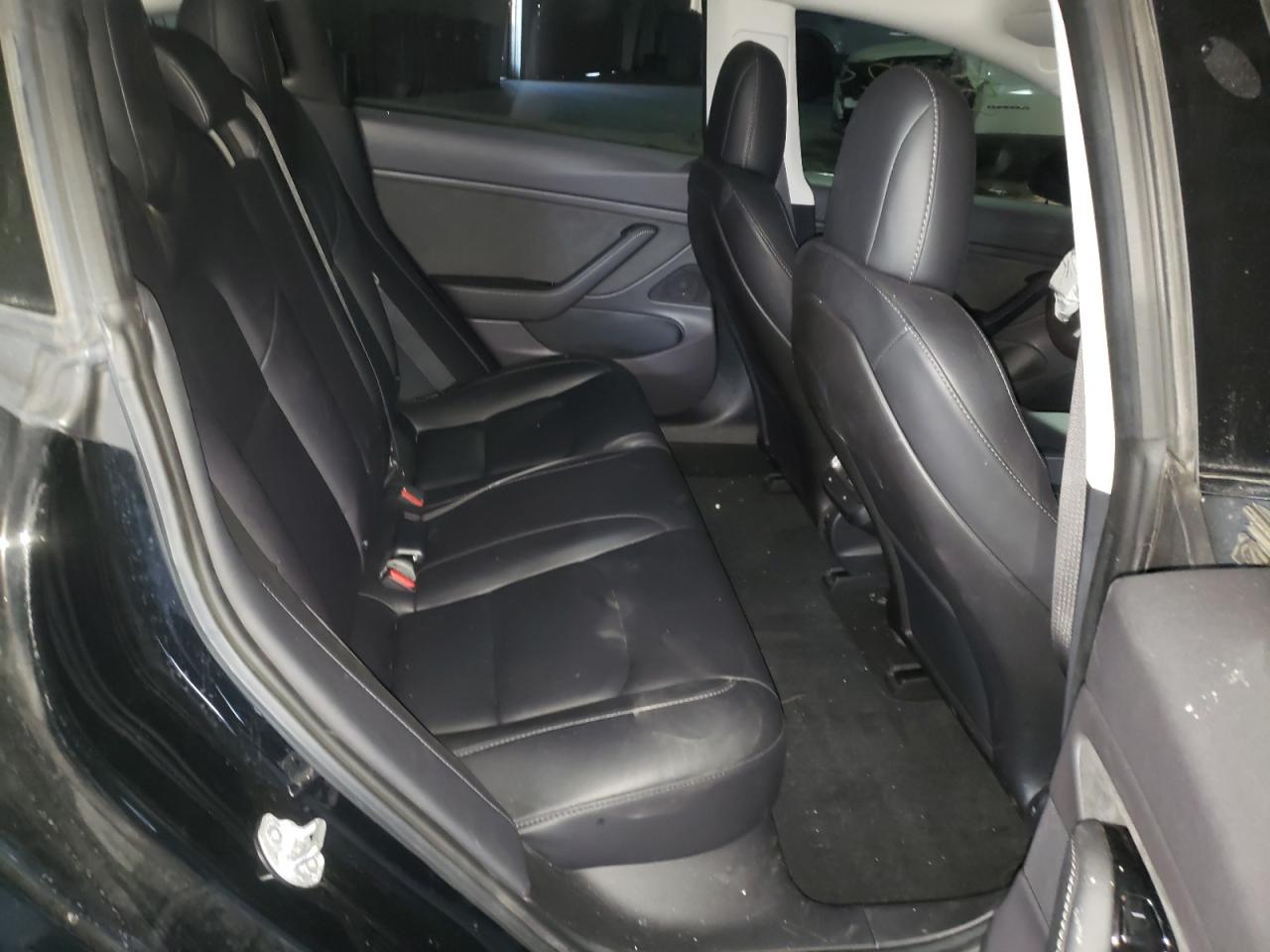 Photo 6 from auction – 2018 TESLA MODEL 3 with VIN 5YJ3E1EB2JF170362