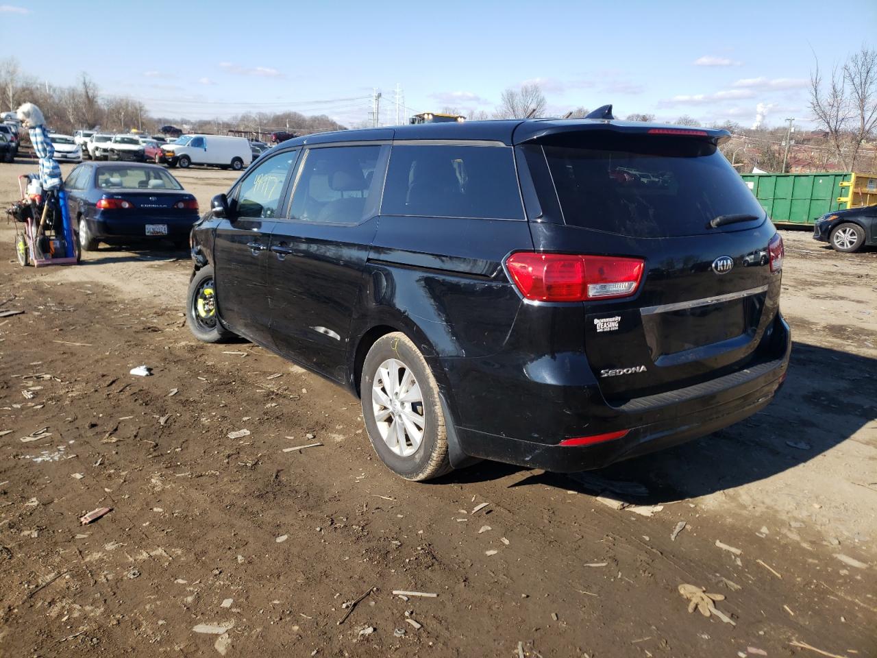 Photo 3 from auction – 2017 KIA SEDONA LX with VIN KNDMB5C19H6306894