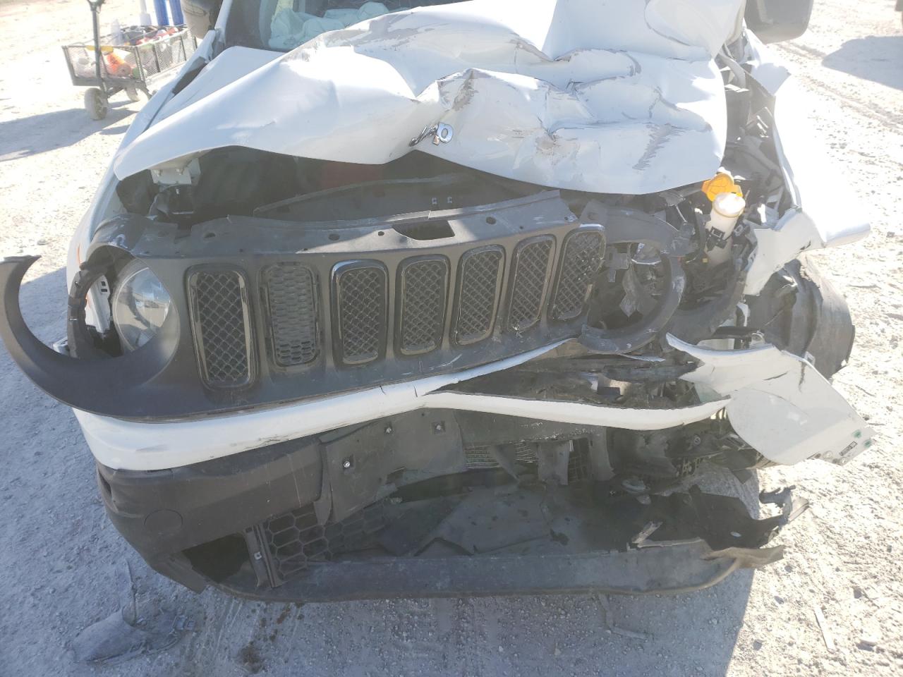 Photo 9 from auction – 2018 JEEP RENEGADE L with VIN ZACCJABB5JPJ64657