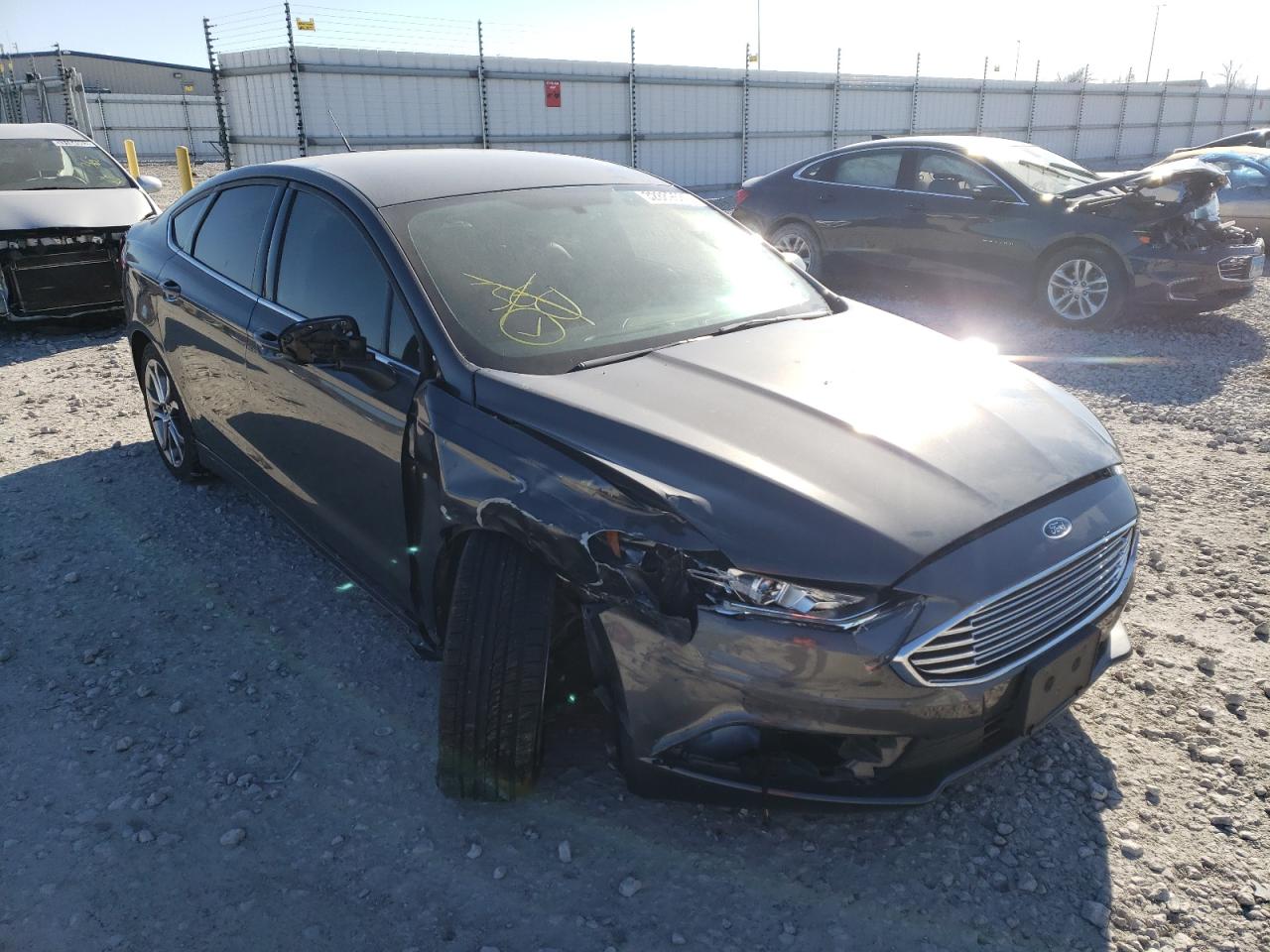 FORD FUSION SE 2017 with VIN 3FA6P0HD7HR407411 - Photo from auction