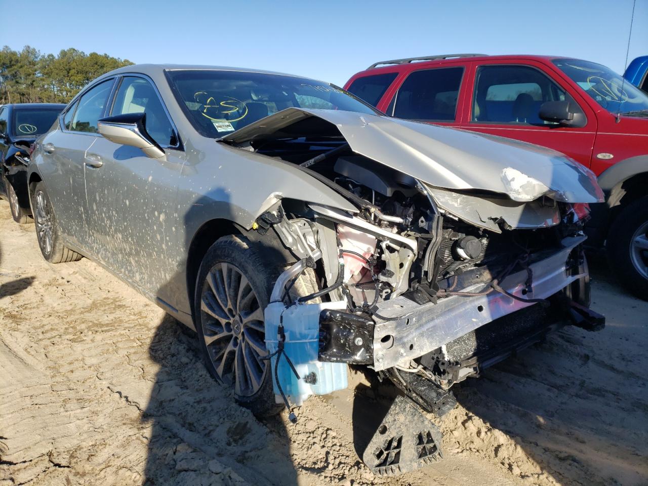 LEXUS ES 350 2019 with VIN 58ABZ1B13KU030300 - Photo from auction