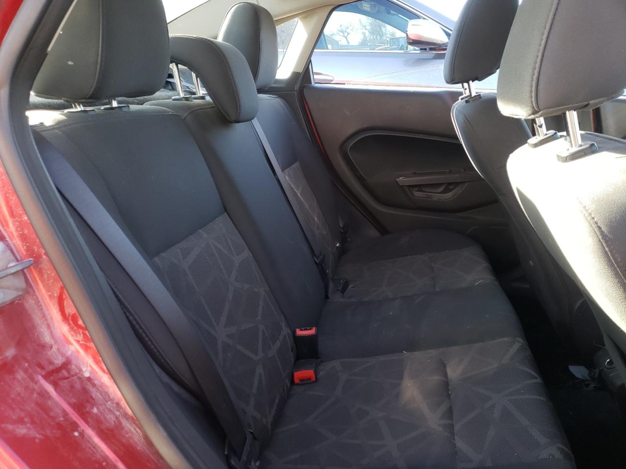 Photo 6 from auction – 2011 FORD FIESTA SEL with VIN 3FADP4CJ3BM111852