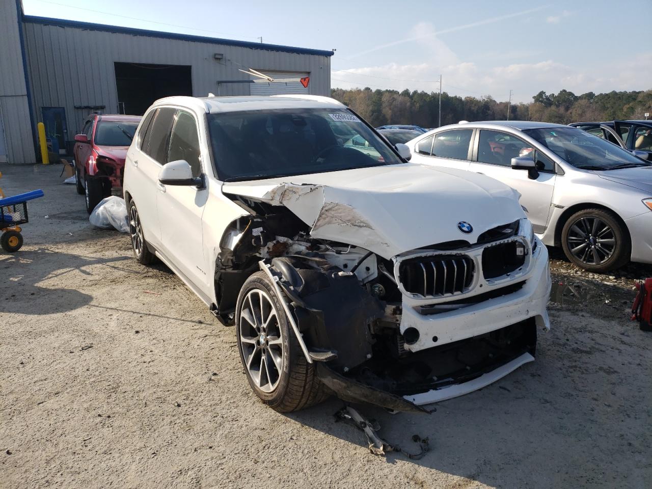BMW X5 XDRIVE3 2018 with VIN 5UXKR0C58J0Y01622 - Photo from auction
