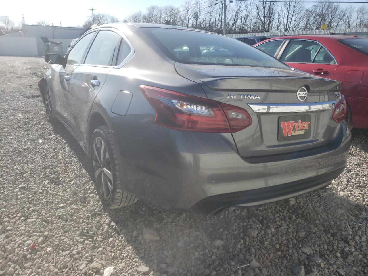 Photo 3 from auction – 2017 NISSAN ALTIMA 2.5 with VIN 1N4AL3AP5HC165261