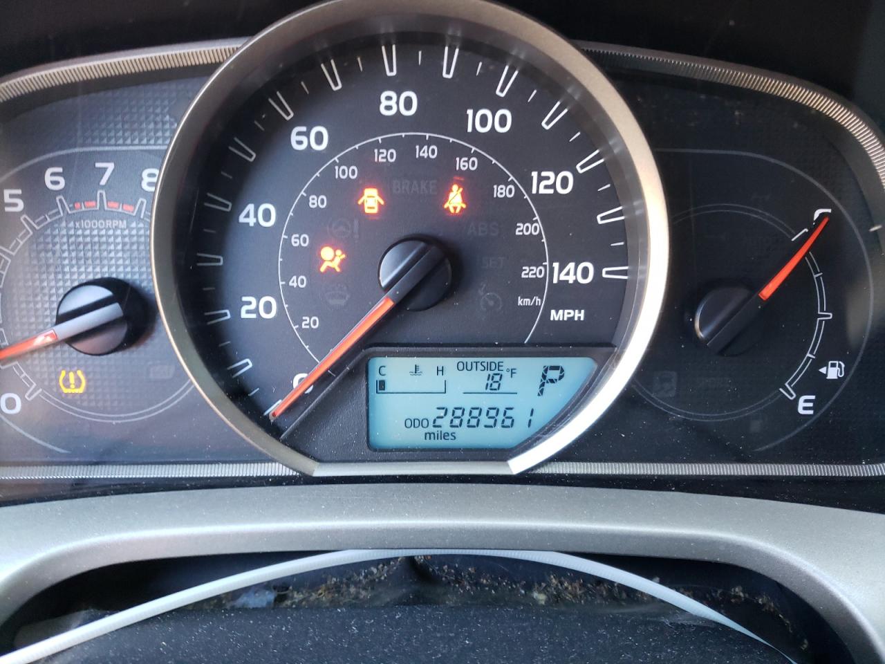 Photo 8 from auction – 2013 TOYOTA RAV4 LE with VIN 2T3BFREV8DW041218