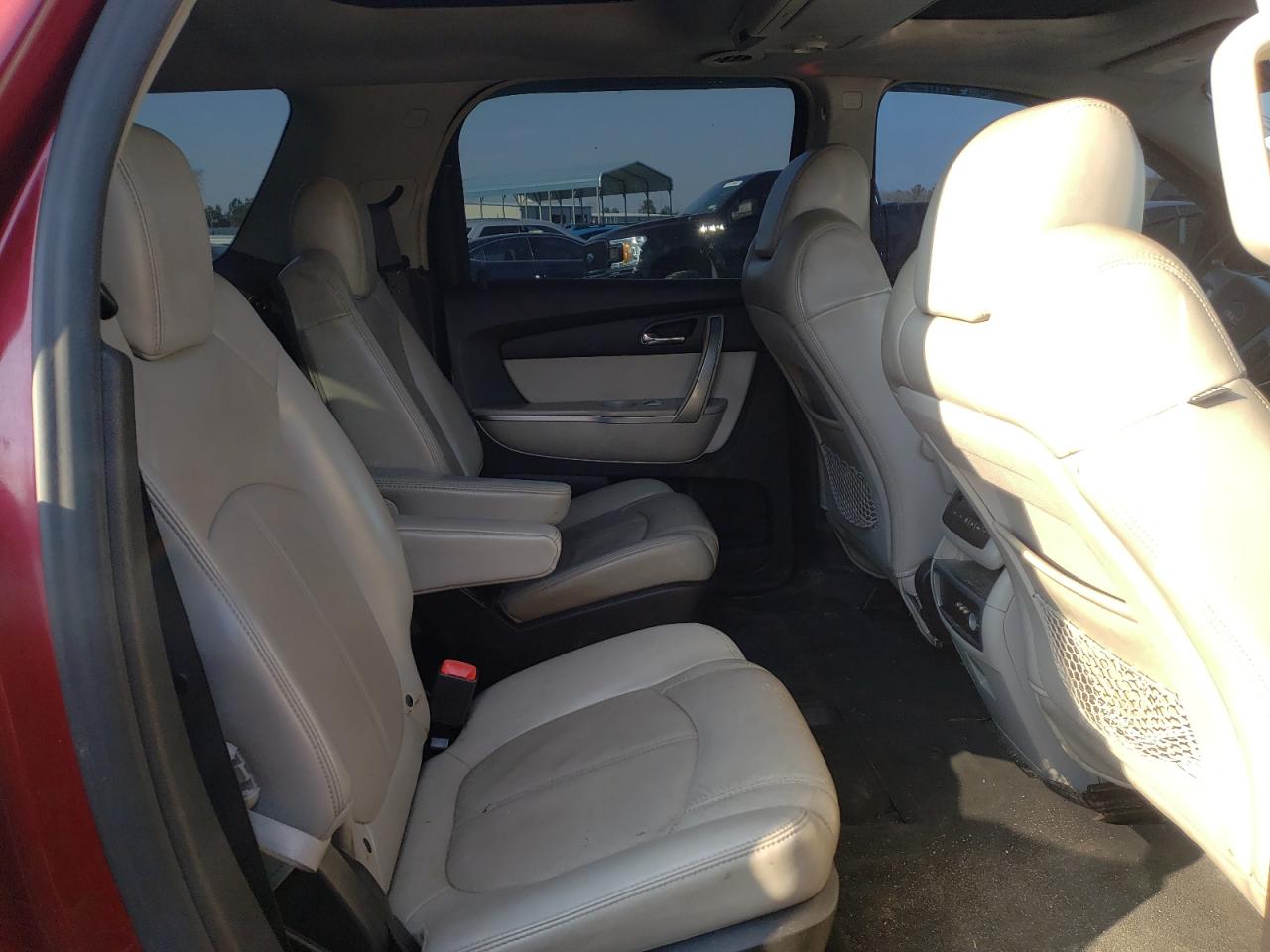 Photo 6 from auction – 2007 GMC ACADIA SLT with VIN 1GKER23767J140014