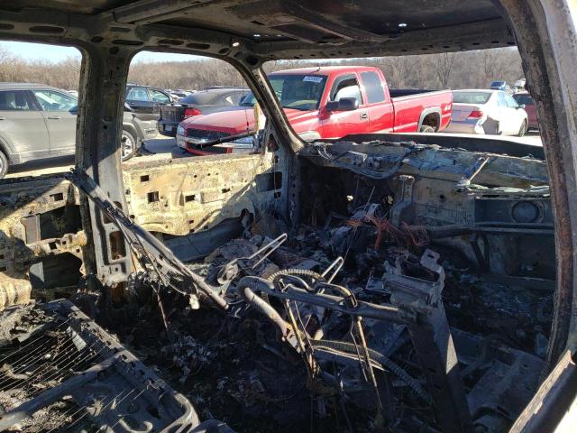 Photo 9 from auction – 2005 CHEVROLET SILVERADO with VIN 1GCHK23205F804020