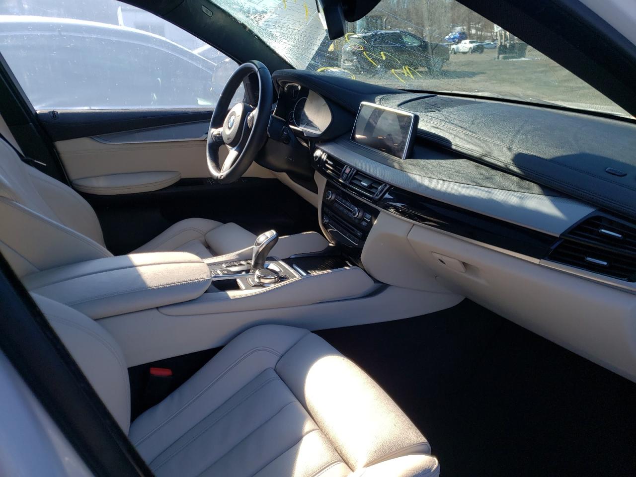 Photo 5 from auction – 2018 BMW X6 XDRIVE3 with VIN 5UXKU2C57J0X51144