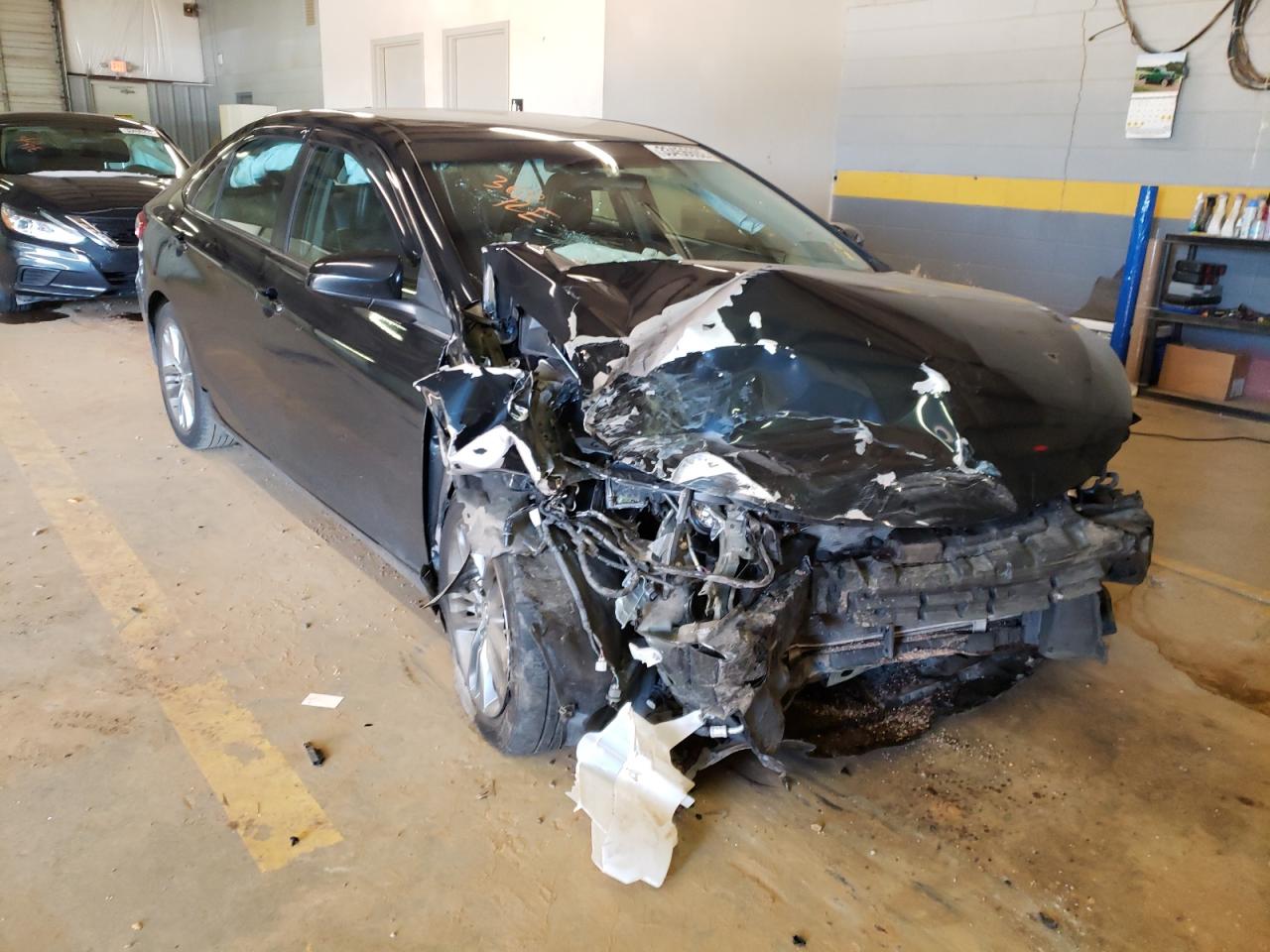 TOYOTA CAMRY LE 2016 with VIN 4T1BF1FK6GU552008 - Photo from auction