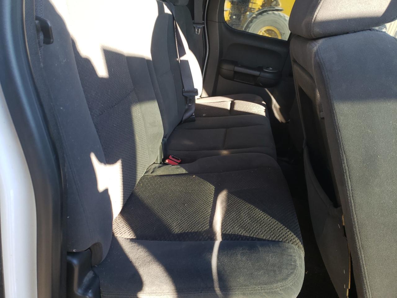 Photo 6 from auction – 2007 CHEVROLET SILVERADO with VIN 2GCEK190571675334