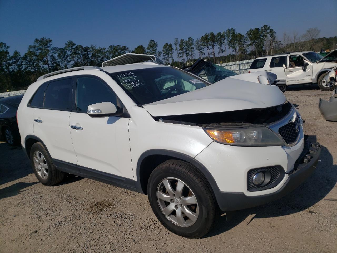 KIA SORENTO BA 2011 with VIN 5XYKT3A10BG160501 - Photo from auction