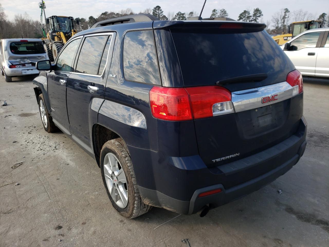 Photo 3 from auction – 2015 GMC TERRAIN SL with VIN 2GKFLRE38F6187355