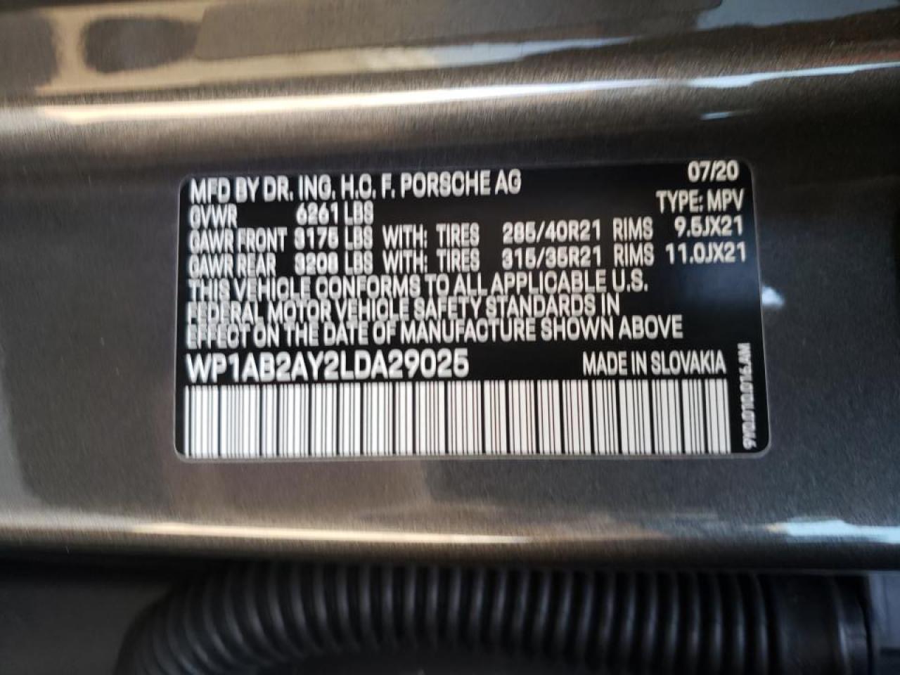 Photo 10 from auction – 2020 PORSCHE CAYENNE S with VIN WP1AB2AY2LDA29025