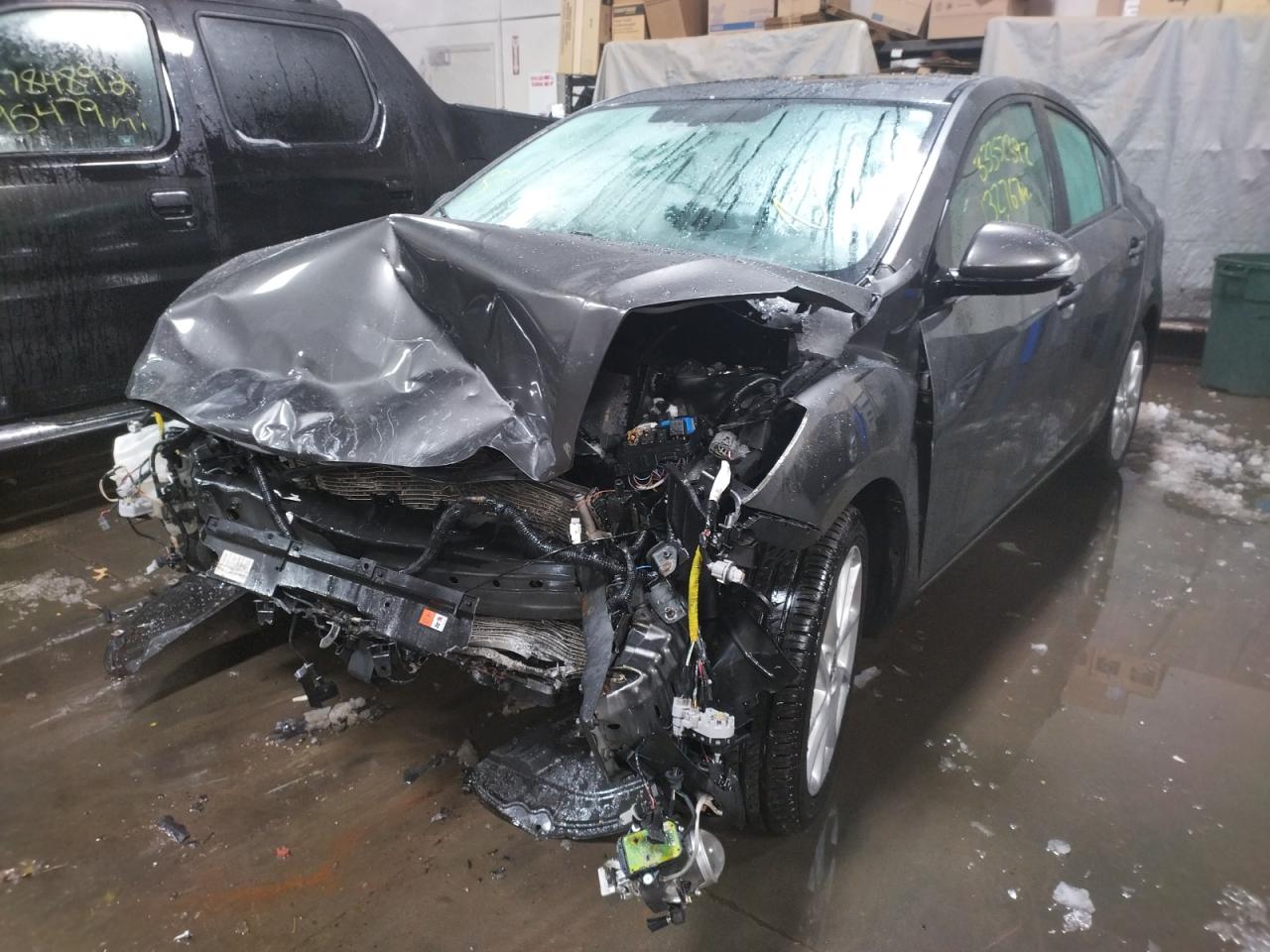 Photo 2 from auction – 2013 MAZDA 3 S with VIN JM1BL1W52D1801845