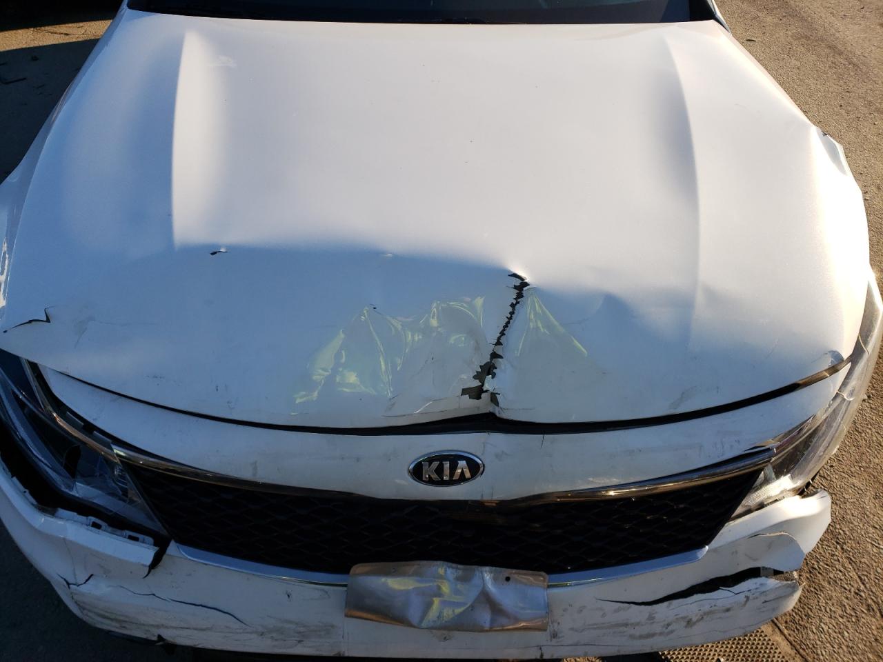 Photo 7 from auction – 2016 KIA OPTIMA LX with VIN 5XXGT4L37GG055928