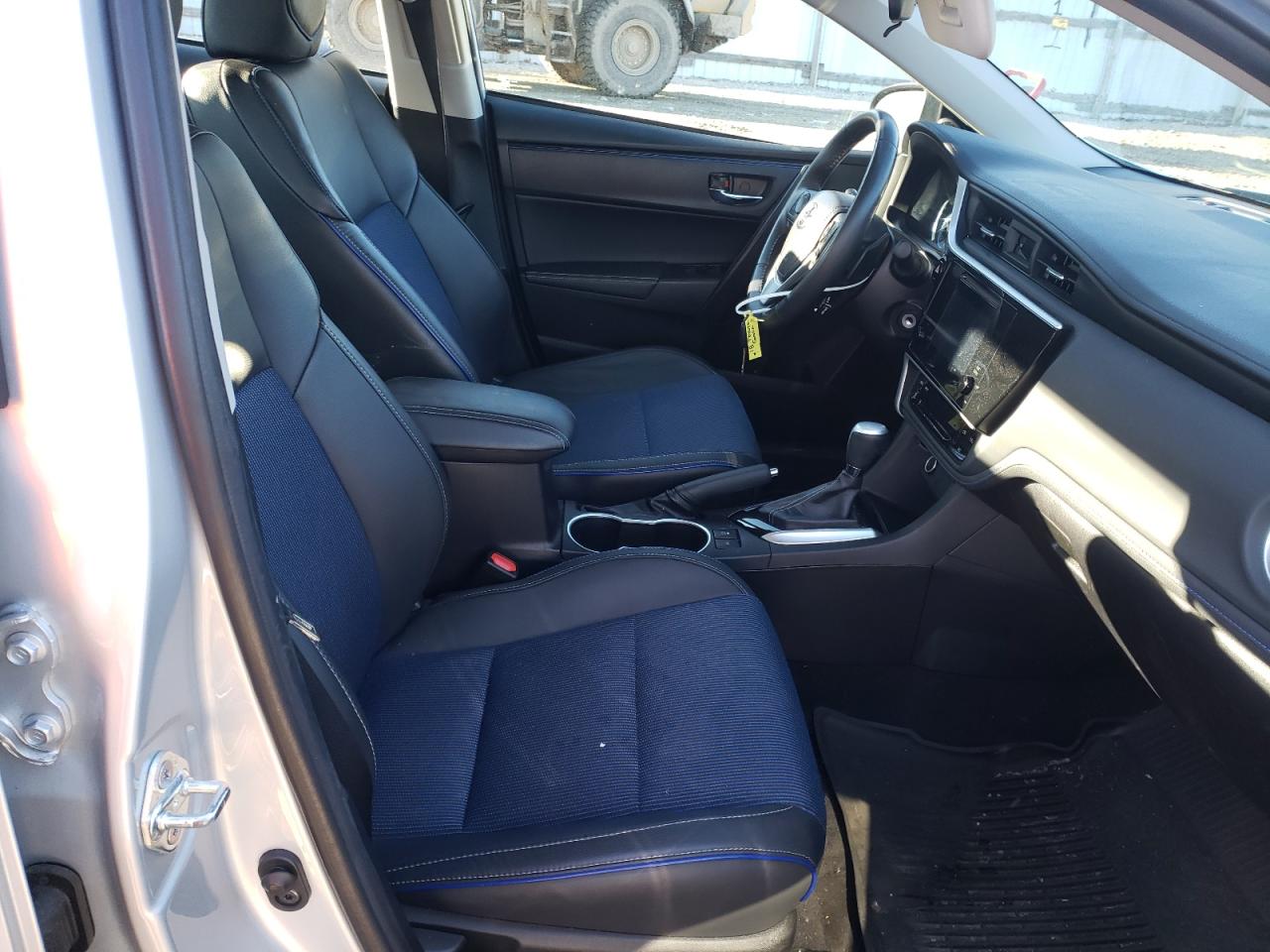 Photo 5 from auction – 2018 TOYOTA COROLLA L with VIN 2T1BURHE1JC022050