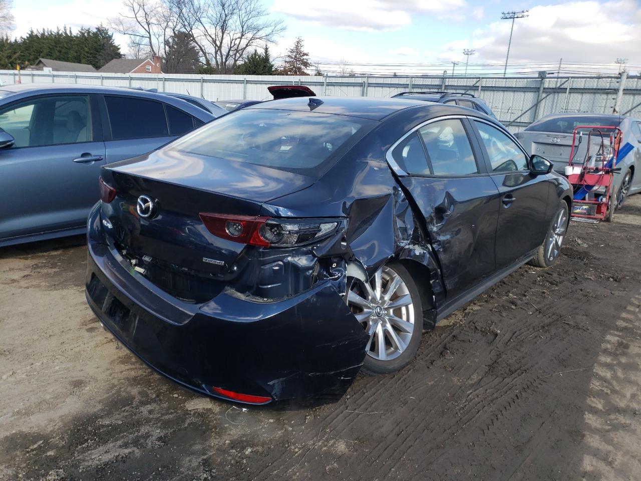 Photo 4 from auction – 2020 MAZDA 3 PREFERRE with VIN JM1BPADL3L1167367