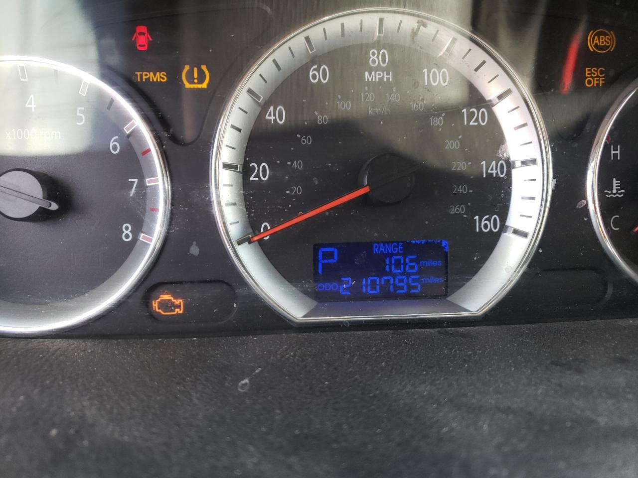 Photo 8 from auction – 2009 HYUNDAI SONATA SE with VIN 5NPEU46F69H472605