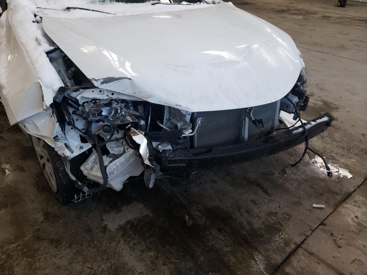 Photo 9 from auction – 2018 TOYOTA COROLLA L with VIN 5YFBURHE5JP830806