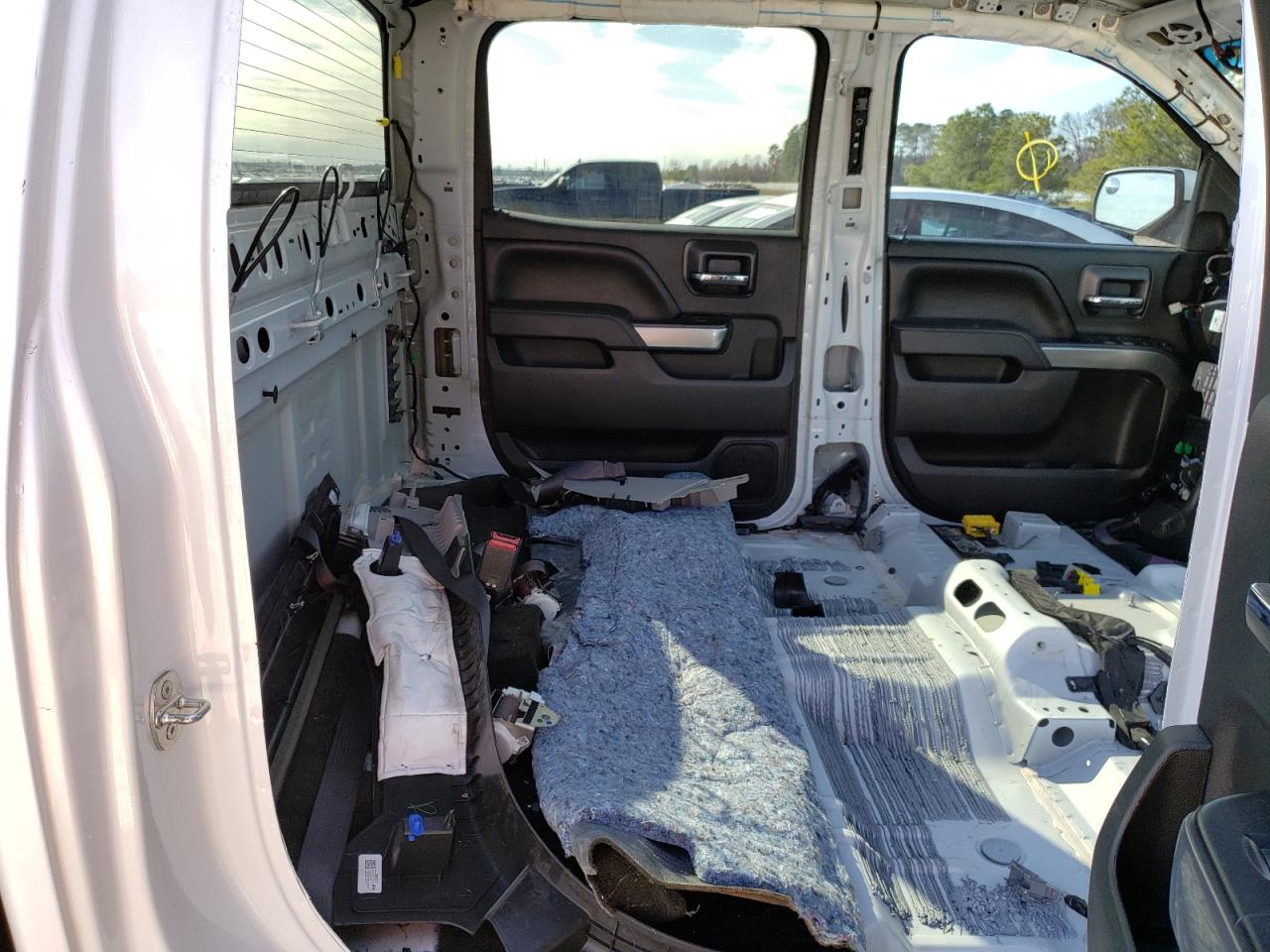 Photo 6 from auction – 2017 CHEVROLET SILVERADO with VIN 3GCPCREC8HG117460