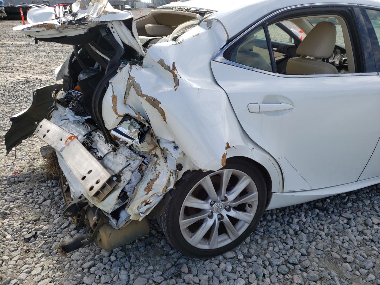 Photo 9 from auction – 2015 LEXUS IS 250 with VIN JTHBF1D21F5077530