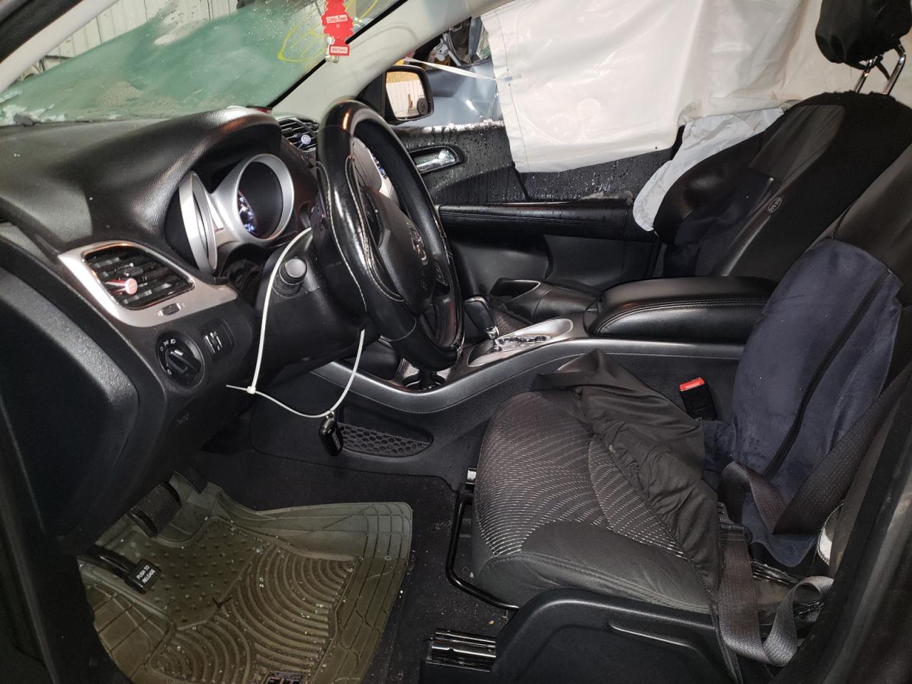 Foto 5 de la subasta – 2015 DODGE JOURNEY SE con VIN 3C4PDDAG3FT597047