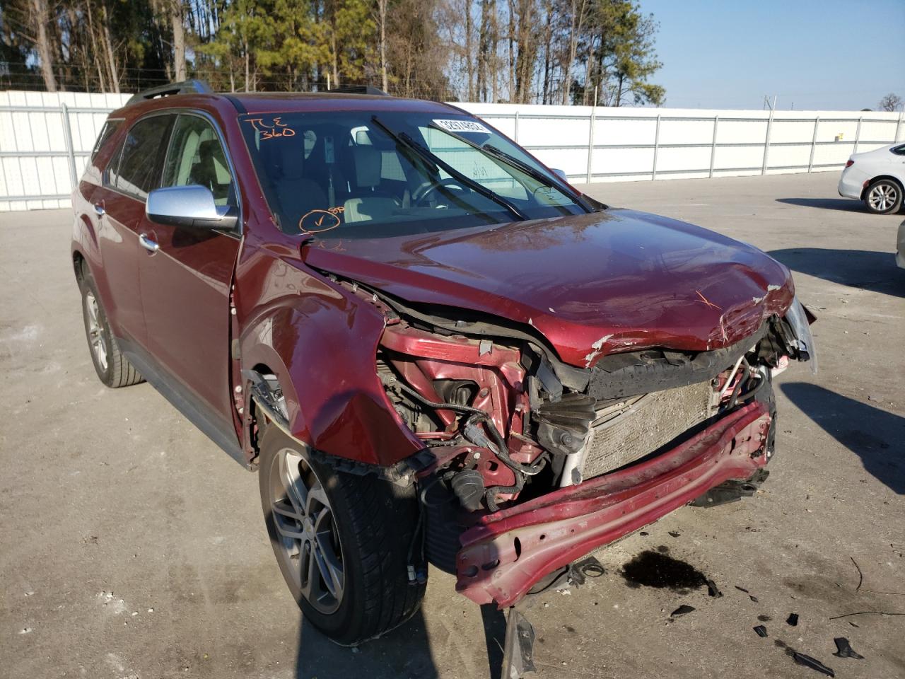 CHEVROLET EQUINOX LT 2016 with VIN 2GNALDEK2G1139615 - Photo from auction