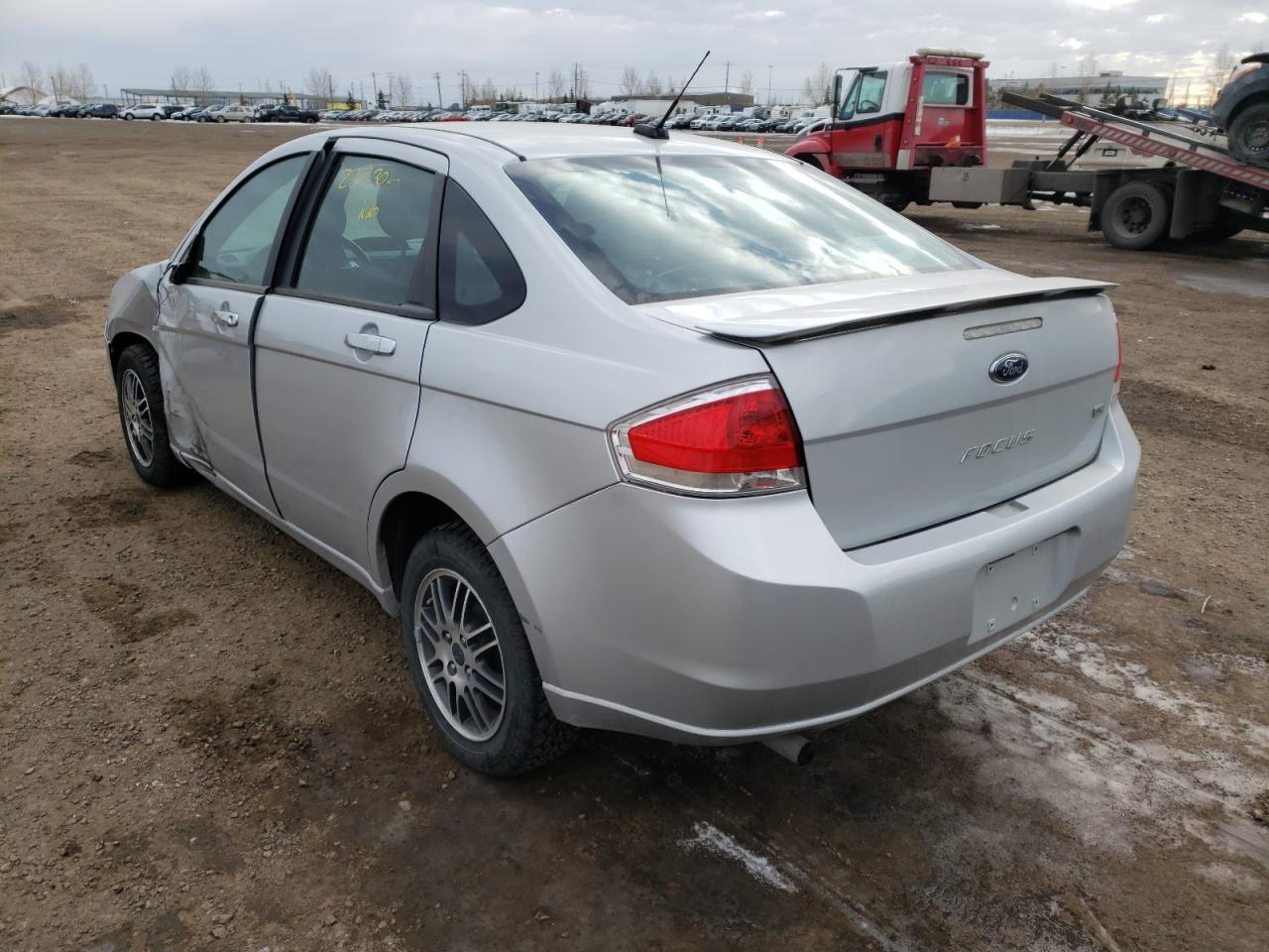 Photo 3 from auction – 2011 FORD FOCUS SE with VIN 1FAHP3FNXBW131560